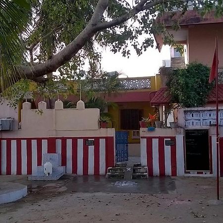 Shakti Family Guest House Mahabalipuram Εξωτερικό φωτογραφία